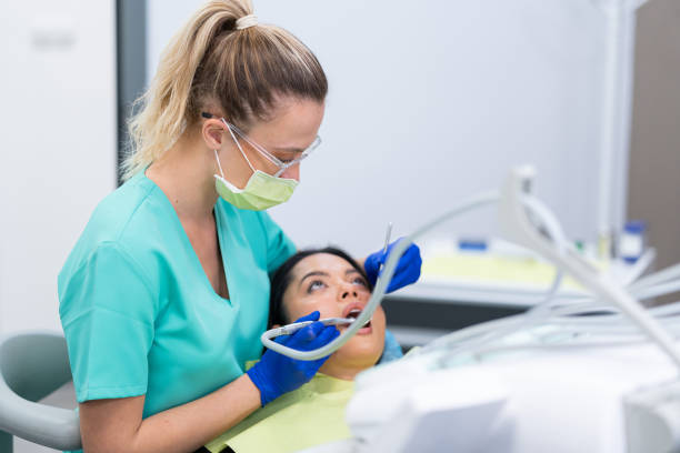 Best Emergency Dental Care for Broken or Chipped Teeth in Golden Beach, MD